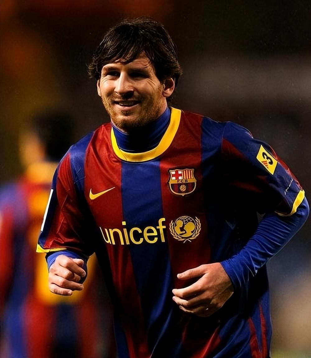 开云体育-梅西与90激战快船分钟，出色发挥胜负难料！，Ming焦点对战上演精彩一战-开云体育